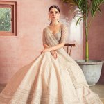 Festivals and traditional wear go side by side in India and when we talk about traditional cloth Lehenga is the first thing that pops up in our mind.  In this article, we are going to talk about different types of lehengas with their prices. Make sure you wear lehenga according to your body types and occasion. Have a look at some of the latest trends for lehengas!!
