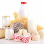 Susu sudah terbukti memiliki kandungan nutrisi yang baik untuk tubuh. Banyak jenis makanan yang memanfaatkan susu sebagai bahan utama atau bahan tambahan dalam pengolahannya. Simak saja beberapa olahan makanan dari susu berikut ini.