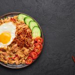 Anda mencari inspirasi untuk hidangan praktis dan lezat? Resep nasi goreng adalah solusinya! Nasi goreng adalah hidangan klasik yang bisa dikreasikan dengan berbagai bumbu dan tambahan, memberikan Anda kebebasan untuk menciptakan cita rasa yang sesuai dengan selera dan preferensi Anda. Yuk simak aneka resepnya berikut!