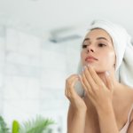 Kulit adalah aset berharga yang perlu dirawat dengan baik. Skincare adalah langkah penting dalam rutinitas perawatan kulit Anda, dan ada beragam produk yang dirancang khusus untuk berbagai jenis dan masalah kulit. Dengan menggunakan skincare yang tepat, Anda dapat memperoleh kulit yang sehat, bercahaya, dan memukau sesuai dengan kebutuhan kulit Anda.