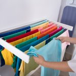 Menjemur baju tentu jadi salah satu kegiatan rutin yang dilakukan di rumah. Kalau kamu butuh jemuran praktis yang bisa digunakan di luar maupun di dalam ruangan, kamu bisa cek beberapa tips dan rekomendasi jemuran pilihan BP-Guide berikut!