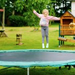 Trampolin adalah permainan yang tidak hanya menyenangkan, tetapi juga menyehatkan lho! Aktivitas ini digemari oleh segala usia, mulai dari anak-anak hingga dewasa. Simak rekomendasi trampolin terbaik dalam artikel BP-Guide berikut ini!