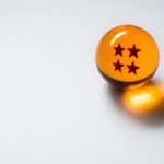 Pesatnya produksi konsol game membuat para pengembang game berlomba-lomba menarik minat pasar yang besar. Ragam genre pun bermunculan, mulai dari shooter, RPG, sport, hingga fighting. Tema kombat dengan petarung yang diangkat dari komik dan manga pun seringkali menjadi tren bahkan sebelum dirilis. Dragon Ball merupakan salah satunya, terlebih karena ia telah menjadi pemain lama dalam industri ini. Lalu apa saja game terbaik karakter Saiyan populer tersebut? Berikut ulasannya.