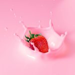 Anda pasti mencari alternatif yang segar dan lezat untuk memenuhi kebutuhan gizi harian Anda. Susu strawberry adalah pilihan yang menggoda dan sehat. Dengan rasa manis buah strawberry yang merona, susu ini akan memanjakan lidah Anda.

