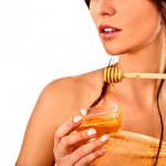 Honey is a natural product with immense benefits. Moreover, it has many significant uses in day-to-day life. Because of it many benefits, some of the uses of honey include homemade or DIY beauty products with honey. A number of DIY for skin, hair and body honey products have been featured below to help bring out, luxe hair and skin.