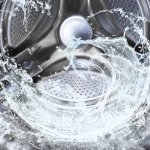 Anda mungkin tidak menyadari betapa pentingnya menjaga kebersihan mesin cuci Anda. Namun, pembersih mesin cuci adalah kunci untuk memastikan kinerja terbaik dari perangkat yang Anda andalkan.

