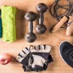 A regular gym-goer finds it easy to pack his or her gym bag. Most of us have it pre-packed and put up in a conspicuous place in our room. But what about the newbies? Would they be able to pack their gym bags as efficiently as the regular gym-goers? For their benefit, here are some of the necessary items that need to find a place in your gym bag.