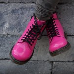10 Rekomendasi Sepatu Docmart yang Nggak Bakal Bikin Penampilanmu Jadi Mati Gaya