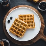 Waffle termasuk makanan populer di dunia yang sering disajikan sebagai sarapan atau camilan di sela-sela makan berat. Dengan berbagai macam pilihan topping dan cara penyajian, waffle disukai oleh semua kalangan. Ingin coba bikin waffle sendiri? Simak rekomendasi cetakan waffle dari BP-Guide berikut ini.