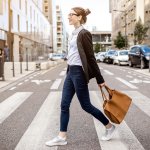 今回は、女子大生に人気のレディースバッグを徹底調査しました。webアンケートの結果などをもとに、おすすめのバッグを取り扱うブランドを編集部がセレクトし、ランキング形式でご紹介します。登場するのは、いま女子大学生に本当に選ばれている、便利でおしゃれなアイテムばかりです。ぜひ最後までチェックして、好みやニーズに合ったバッグを見つけてください。