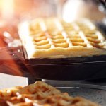 Camilan waffle yang bisa dikreasikan dengan aneka rasa dan bahan-bahan menjadi favorit banyak kalangan. Sayangnya, kalau selalu membeli waffle di tempat lain, ada saja yang tidak puas. Nah, kalau punya mesin waffle sendiri bisa berkreasi suka-suka, dong? Yuk, lirik rekomendasi mesin waffle di bawah ini!