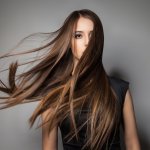 Do you desire frizz-free hair, or are looking for a gentle shampoo that will lengthen the life of your hair straightening treatment? Here are 12 shampoos handpicked by our experts for hair of all types and in all price ranges. New to straightening shampoos? Our section on hair straightening shampoos has everything for you. 