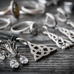 According to historians, the tradition of gifting silver items started several centuries ago. Gifting silver items like cups, spoons, rattles, etc. to babies with baby's date of birth and name engraved on it was quite popular those days. And today, silver items form the most versatile gifts for any occasion. In this post, we bring you 10 small silver gift items you can order online. 