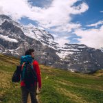 Mendaki gunung dan survival di hutan sudah menjadi hobi banyak orang sejak zaman nenek moyang. Bila zaman dahulu perlengkapan berpetualang masih sangat kuno, kini perlengkapannya sudah sangat modern. Salah satu produk penyedia alat berpetualang adalah Eiger. Barang Eiger yang paling sering dicari oleh para petualang adalah jaket. Yuk, simak ulasan BP-Guide tentang jaket Eiger berikut ini.