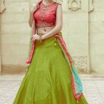 One of the best outfits for women is the classic lehenga choli – flirty, fun, and stylish, this garment looks excellent on everyone.  So, you must explore simple lehenga choli designs with price ranges so that you can plan your ensemble in advance! So, with that in mind, let us take a look at a few options for simple lehenga choli designs that are not super extravagant!