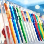 Pulpen adalah alat tulis yang wajib ada untuk keperluan kerja atau sekolah. Ada berbagai macam merek pulpen yang beredar di pasaran. Anda bisa memilih pulpen yang enak dan nyaman digunakan, salah satunya adalah pulpen Standard. Simak ulasan terkait alat tulis berikut ini.