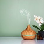 Humidifier sangat dibutuhkan untuk menciptakan suasana rumah yang lebih sejuk. Tidak hanya sejuk, tapi juga wangi dan anti polusi. Ingin punya humidifier di rumah Anda? Berikut ini, BP-Guide memberikan rekomendasi humidifier murah, hanya Rp200 ribuan.