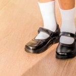 Sudah waktunya masuk sekolah? Anda kesulitan cari sepatu baru untuk si kecil agar bersemangat sekolah? Tak perlu lagi bingung, kali ini BP-Guide sajikan rekomendasi sepatu anak sekolah yang bakal bikin hari baru si kecil jadi semangat dan penuh inspirasi. yuk cek langsung di bawah ini!