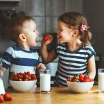 Top 30 món đồ ăn vặt lành mạnh cho bé (năm 2022)! Phiên bản mới nhất được lựa chọn bởi các chuyên gia quà tặng