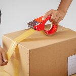 Bagi kamu yang memiliki usaha baik online maupun offline dan selalu mengirim pesanan pelanggan dalam bentuk paket, akan membutuhkan lakban untuk menyegel paket agar tetap aman. Nah, berikut ada rekomendasi lakban berkualitas dengan daya rekat kuat yang harganya terjangkau.