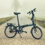 Sepeda lipat dikenal punya harga yang mahal, sehingga banyak orang urung untuk membelinya. Padahal banyak juga lho sepeda lipat murah dan berkualitas yang bisa Anda temukan. Melalui artikel berikut ini, BP-Guide akan memberikan rekomendasinya buat Anda!