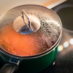 Dalam dunia yang semakin sibuk ini, kemudahan dan efisiensi dalam memasak adalah suatu keharusan. Rice cooker mini hadir sebagai jawaban atas kebutuhan akan perangkat praktis yang membantu menghadirkan hidangan lezat tanpa menghabiskan banyak waktu dan usaha. Tidak hanya untuk memasak nasi, rice cooker mini juga membuka pintu bagi beragam kreasi masakan yang lebih luas dan praktis.