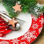 Do you know someone who is perpetually covered in crumbs or can eat another meal right after finishing one? If you do, and if you want to make them feel loved, we have just the thing that will impress and win them over. We have rounded up a bunch of gifts on Christmas for your favourite foodie - take a look!
