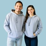 Sweater couple tidak hanya memberikan kehangatan dan kenyamanan, tetapi juga menjadi simbol dari ikatan yang kuat antara Anda dan pasangan. Dengan memadukan gaya dan desain yang serasi, sweater couple memungkinkan Anda dan pasangan tampil kompak dan memikat.