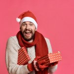 33 Rekomendasi Kado Natal untuk Pria yang Pas Menurut Katadata