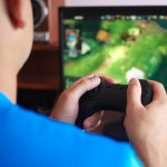 Saking seringnya melakukan interaksi di media sosial pasti menimbulkan kebosanan tersendiri, ya. Jika Anda termasuk yang bosan dengan dunia media sosial, Anda bisa menjajal alternatif yang satu ini. Yuk, tengok game keren apa saja yang bisa mengusir kebosanan jauh-jauh!