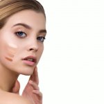 Untuk mendapatkan tampilan makeup yang sempurna, memang tidak hanya menggunakan satu produk saja. CC cream salah satu produk yang direkomendasikan untuk mengatasi atau menutup kekurangan wajah. Berikut BP-Guide rekomendasikan CC cream terbaik yang bisa jadi pilihan menarik untuk Anda. Simak juga liputan manfaat CC cream di bawah ini. 