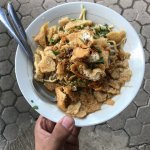 Mie Kopyok adalah makanan khas dari kota Semarang, Jawa Tengah, Indonesia. Saat ini Anda bisa menikmati mie kopyok juga di daerah Yogyakarta. Cek rekomendasinya di bawah ini. 