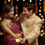 Festivals are a special time for any couple and if you are engaged, you and your fiancé would be looking forward to spending Diwali together. From couple's t-shirts and romantic gift hampers to smartwatches and cool playing card cufflinks, find here all kinds of gifts for boyfriend or fiancé for Diwali to make this festive season a memorable one. 