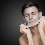 Dapatkan kulit yang segar, bersih, dan bercahaya dengan menggunakan masker peel off. Masker ini menjadi rahasia kecantikan tersembunyi yang membantu mengangkat kotoran, sel kulit mati, dan minyak berlebih dari wajah. Dengan kandungan bahan-bahan berkualitas, masker peel off mampu memberikan perawatan intensif untuk kulit, meningkatkan kelembapan, dan meremajakan kulit wajah Anda.