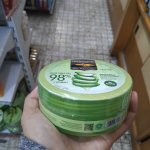 Polusi udara, salah penggunaan kosmetik, atau makanan adalah beberapa penyebab kulit menjadi iritasi. Krim anti iritasi bisa digunakan untuk mengatasinya. Namun tak semua krim anti iritasi membuat kulit bebas iritasi. Simak rekomendasi produk krim anti iritasi untuk kulit kamu yang bermasalah. 