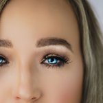 Bulu mata selalu mendapat perhatian khusus dalam penampilan seorang wanita. Supaya kamu tidak perlu melakukan eyelash extention, ada serum bulu mata yang bisa membuatnya terlihat lebih lentik dan panjang secara alami, lho. Simak rekomendasi produknya dalam artikel BP-Guide berikut ini ya!
