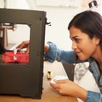 Printer 3D kini sudah mulai marak dan dicari konsumen. Jika Anda salah satu konsumen yang ingin membeli printer 3D, yuk, simak rekomendasi kami ini!