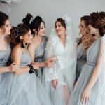 Sedang Mencari Seragam untuk Bridesmaid? Cek 12 Ide Model Baju Bridesmaid yang Hits di Tahun 2022 Ini