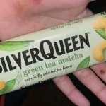 Cokelat menjadi salah satu makanan yang digemari banyak orang di seluruh dunia. Ada berbagai jenis cokelat dan tentunya setiap jenis memiliki ciri khas sendiri. Nah, Anda sedang ingin mencari cokelat batangan yang aman dan berkualitas? Simak ulasan BP-Guide berikut ini, yah.