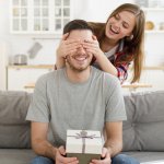 It's not just about giving a gift but about giving a suitable one that would tickle the fancy of the receiver. Now, your boyfriend's birthday is around the corner and you can't seem to place your head on the most suitable gift to give him. We present to you the best ideas to guide and help you make a perfect choice. Read on. 