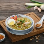 Anda penyuka soto? Wajib hukumnya untuk mencoba memasak sendiri soto favorit di rumah. Dalam artikel ini, BP-Guide akan memberikan sejumlah resep yang bisa Anda coba. Yuk, simak bersama!