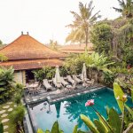 Apakah Anda sedang mencari penginapan di Bali? Nah, jika Anda berlibur ke Bali bersama keluarga maka homestay bisa menjadi tempat menginap pilihan Anda. Kali ini, BP-Guide akan memberikan beberapa rekomendasi homestay untuk Anda.