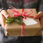 クリスマスには彼氏にぴったりのギフトを贈って、ふたりの絆を深めましょう。今回は、編集部が実際のデータをもとに厳選した、クリスマスプレゼントにおすすめのアイテムをランキング形式でご紹介します！この記事を読めば、20代の彼氏に人気のプレゼントがわかります。ぜひ参考にして、彼に喜んでもらえる素敵なアイテムを見つけてください。