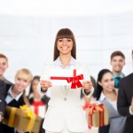 Surprise colleagues or subordinates with gifts that will inspire and motivate them to be better at their job. Corporate gifts instil a spirit of hard work since one feels appreciated for what they do. To pick out the best gifts for employees and business associates, check out the list of gifts given below to find a superb gift.