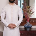 If you thought an elegant kurta garment is only meant to be worn on special occasions, you couldn't have been more wrong! Kurte, perhaps, have become the ideal choice for men throughout the country for the versatility they provide; they can be worn with anything and on any occasion! And if you've decided to get yourself a kurta for your next office meet; you've come to the right place! Find below the best formal kurtas for office wear.