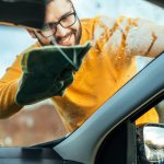 Kaca mobil harus selalu terlihat bersih dan cemerlang. Hal ini diperlukan agar kamu lebih nyaman dan jelas saat melihat keadaan di luar. Untuk itu kamu butuh pembersih kaca guna membantu membersihkan kaca mobil. Intip produk rekomendasi dari kami, ya!