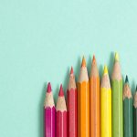 Pensil warna dibutuhkan dalam menghasilkan warna yang indah. Kali ini, BP-Guide akan merekomendasikan beberapa pensil warna terbaik yang bisa digunakan untuk semua kalangan, baik anak-anak maupun orang dewasa.