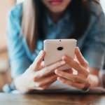 Berbagai gadget inovasi terbaru pada 2023, semakin tak terbendung. Peran smartphone sebagai alat komunikasi saat ini sudah jauh berkembang sebagai tren atau penunjang gaya hidup. Yuk cek beberapa smartphone terbaru yang wajib dikepoin!