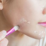 Concealer adalah sahabat terbaik Anda untuk menyamarkan noda, lingkaran hitam, atau ketidaksempurnaan kulit. Temukan concealer yang bagus dan tahan lama untuk tampil segar dan percaya diri sepanjang hari.