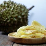 Durian bisa dinikmati sebagai sajian berupa keripik loh! Hayo siapa yang belum pernah coba? Keripik durian rasanya cukup unik dan bikin nagih, loh. Langsung cek produk keripik rekomendasi kami ya! 